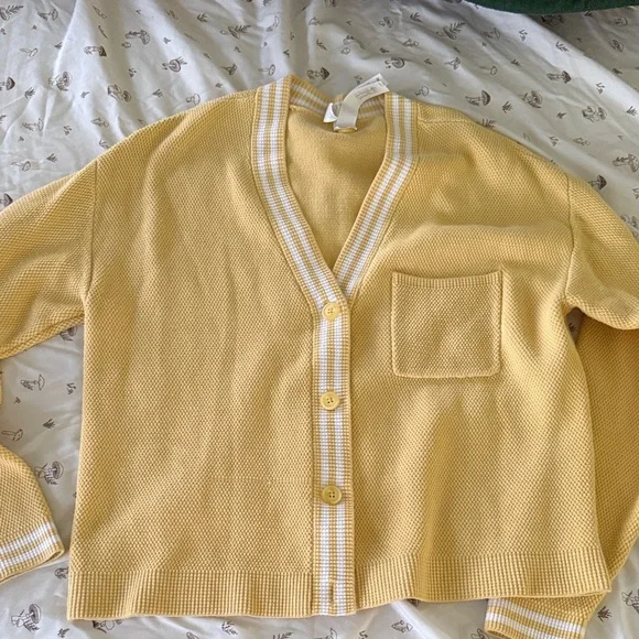 LIKE NEW ALO Tennis Club Sweater Knit CardiganWarm Butter/White is